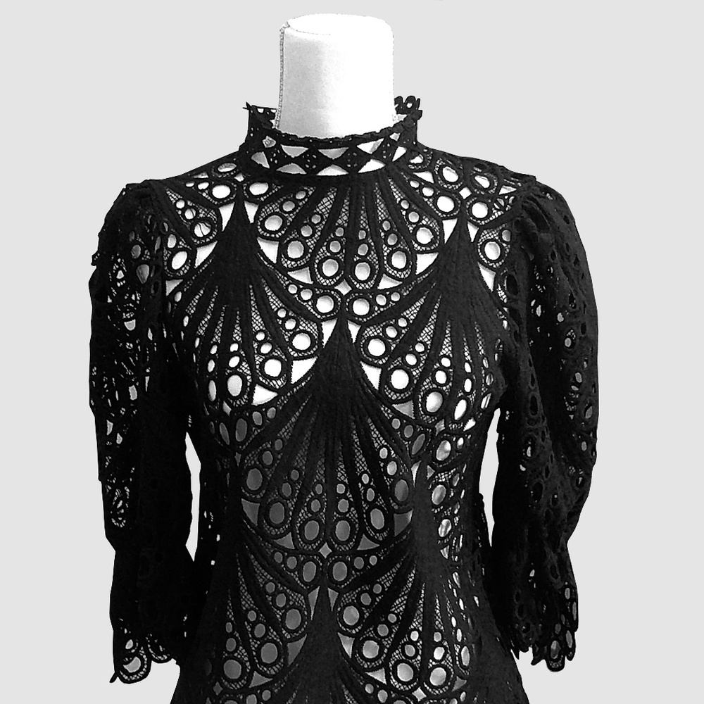 Haute Monde Cut Out Blouse
